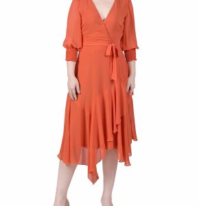 Petite 3/4 Sleeve Belted Chiffon Hankerchief Hem Dress