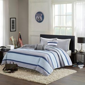 Intelligent Design Paul Blue Coverlet Set