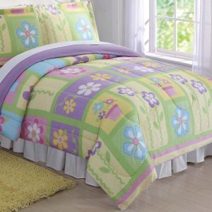 My World Kids Sweet Helena Comforter Set
