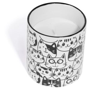 Inhomestylez 11 oz Jojo Cat Soy Candle-Sandalwood Eucalyptus