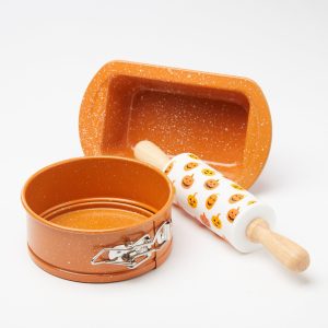 Core Kitchen 3 Pc Mini Halloween Bakeware Set